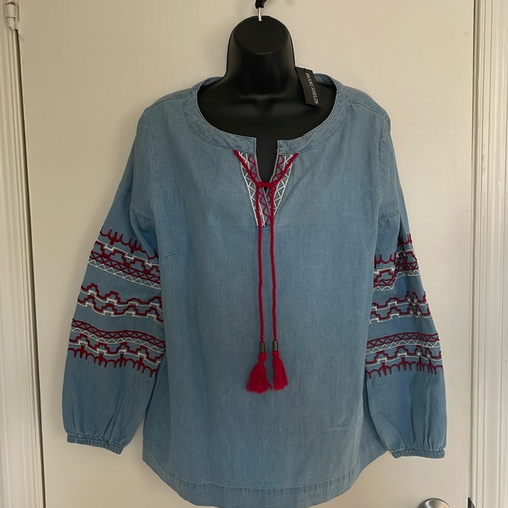 NWT BROOKE SHIELDS Peasant Top